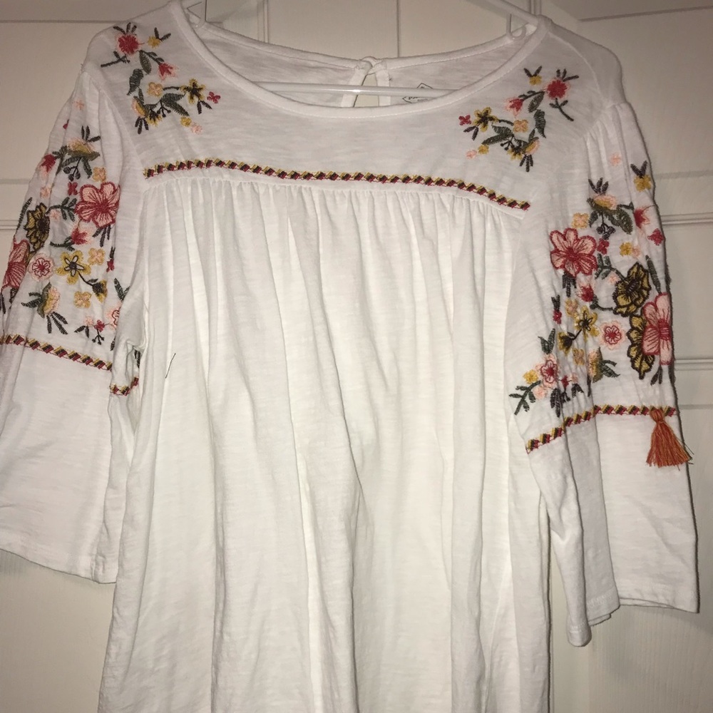 Women’s Blouse